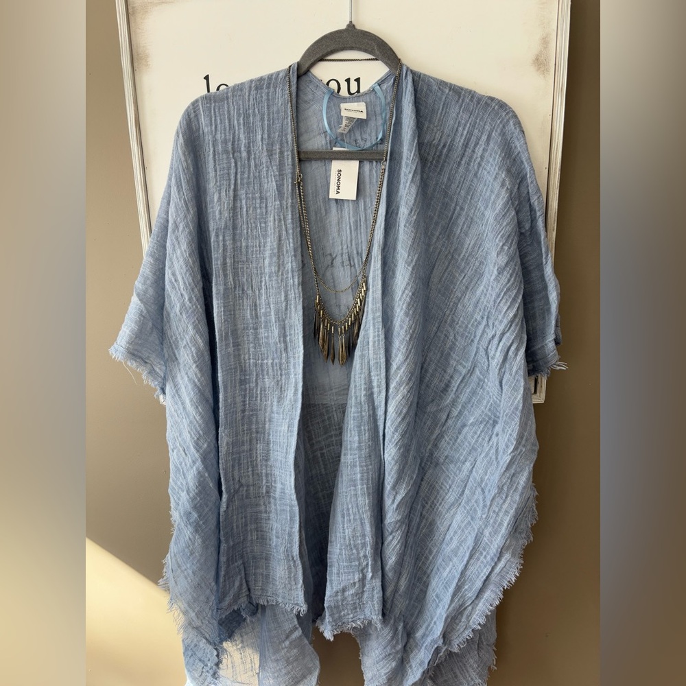 NWT Boho Gauzy Shawl Beach Coverup. Frosty Blue.
